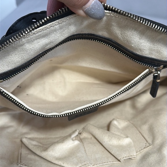 Gucci Microguccissima Nice Top Handle Bag - Picture 11 of 12